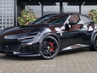 Ferrari Purosangue  2024 