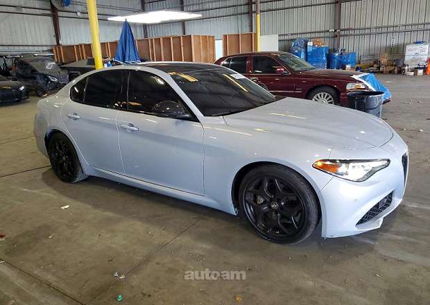 Alfa Romeo Giulia
