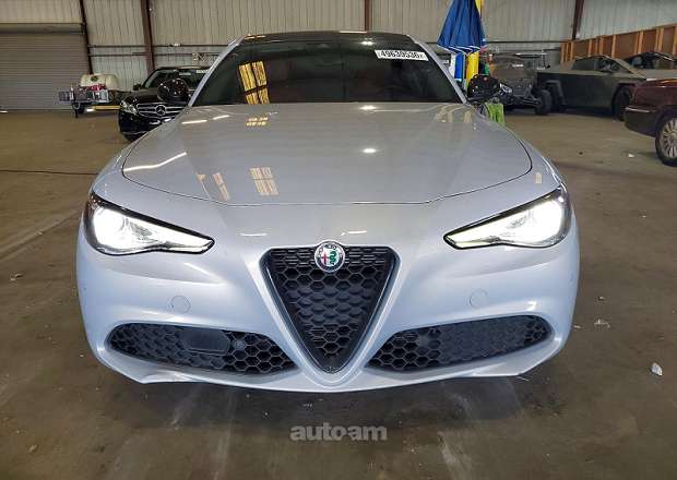 Alfa Romeo Giulia