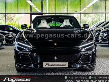 Ferrari Purosangue  2025 