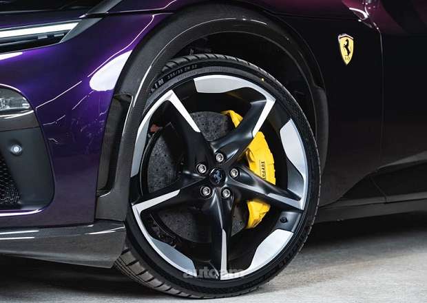 Ferrari Purosangue