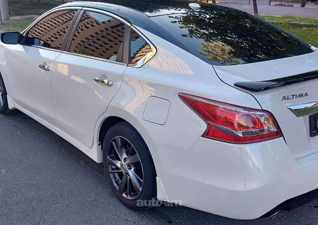 Nissan Altima 2013 — լուսանկար 5