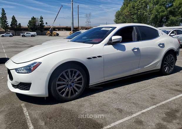 Maserati Ghibli