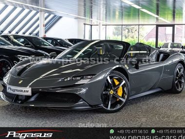 Ferrari SF90  2024 
