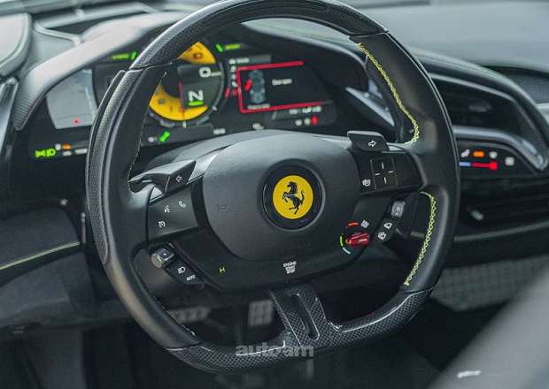 Ferrari SF90