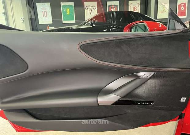 Ferrari SF90