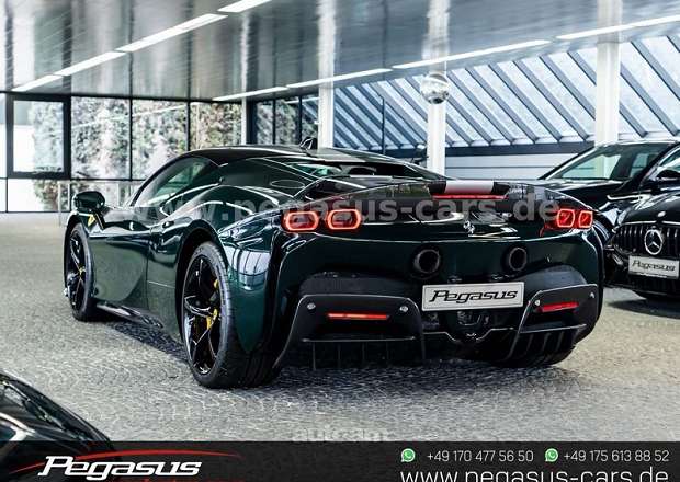 Ferrari SF90