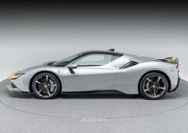 Ferrari SF90