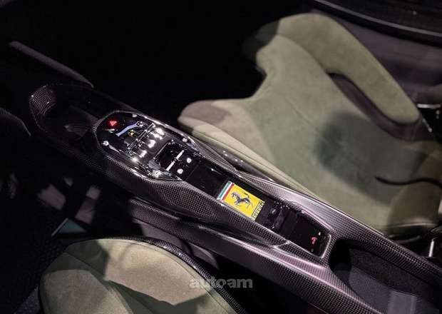Ferrari SF90