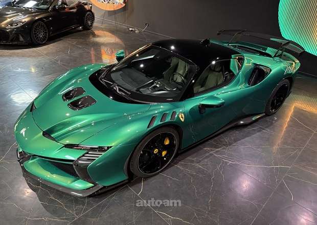 Ferrari SF90