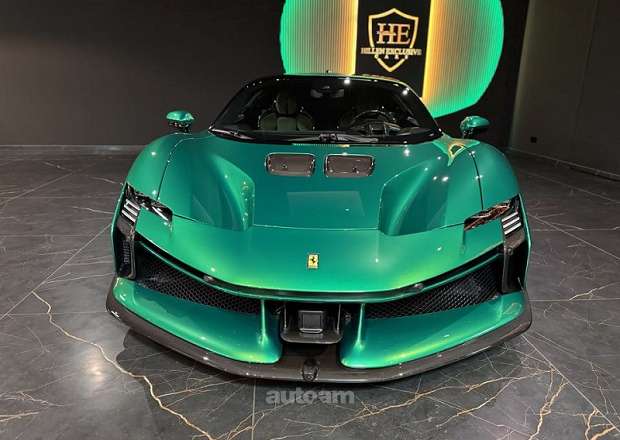 Ferrari SF90