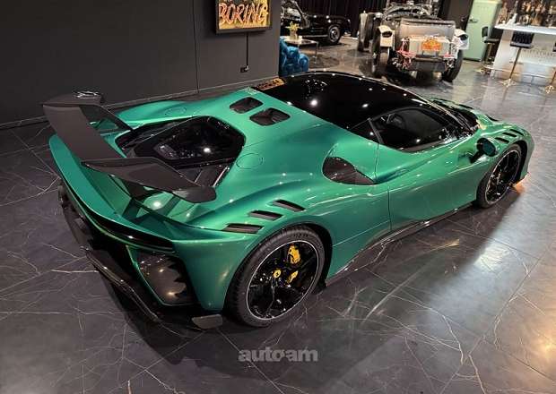 Ferrari SF90