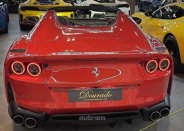Ferrari 812 Superfast
