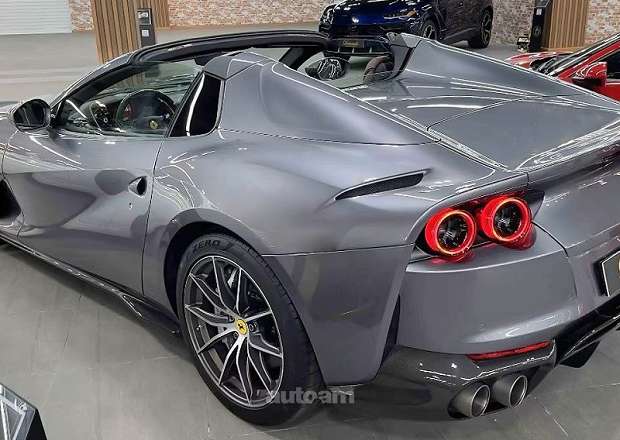 Ferrari 812 Superfast