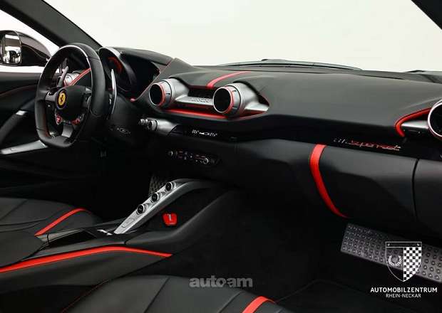 Ferrari 812 Superfast