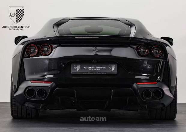 Ferrari 812 Superfast