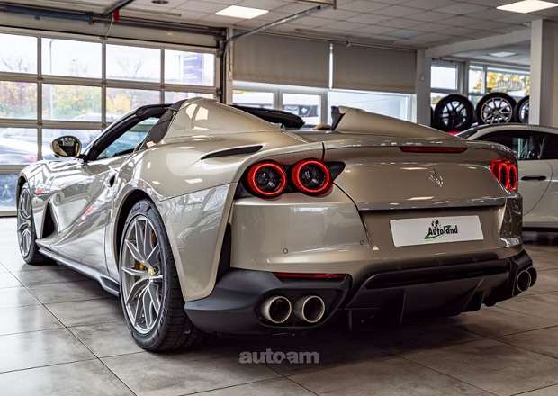 Ferrari 812 Superfast