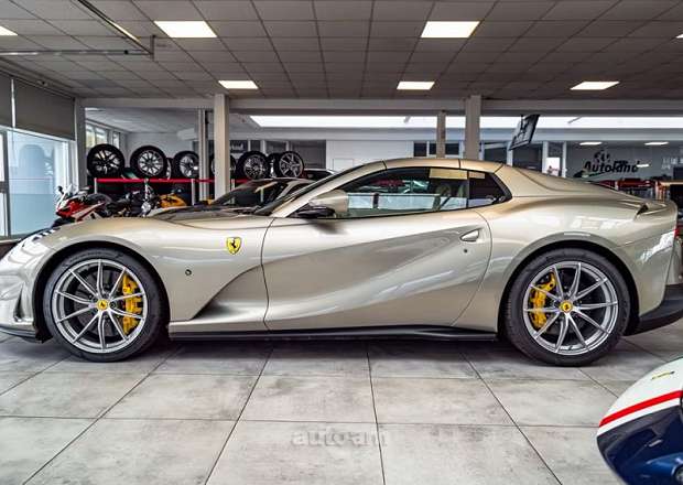Ferrari 812 Superfast