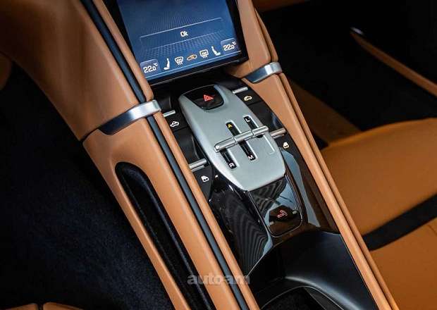 Ferrari 208