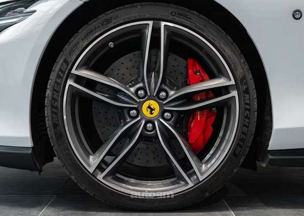 Ferrari 208