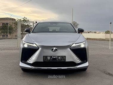Lexus RZ 450e  2024 