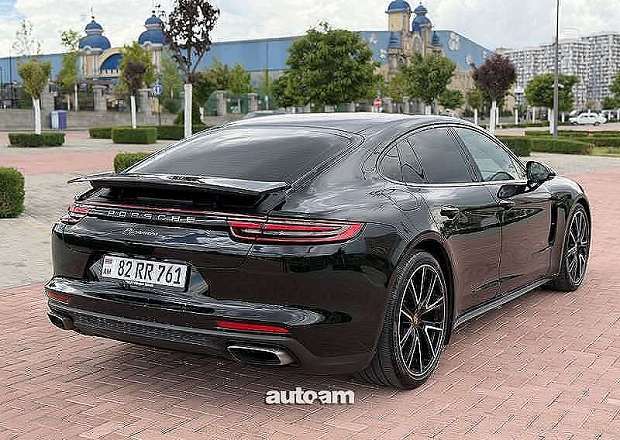 Porsche Panamera