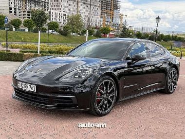 Porsche Panamera  2020 
