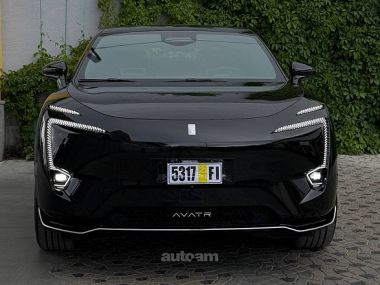 Avatr 11  2024 