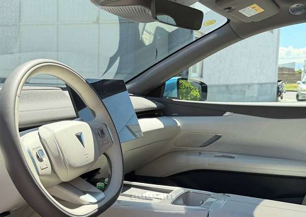 Changan Լ07