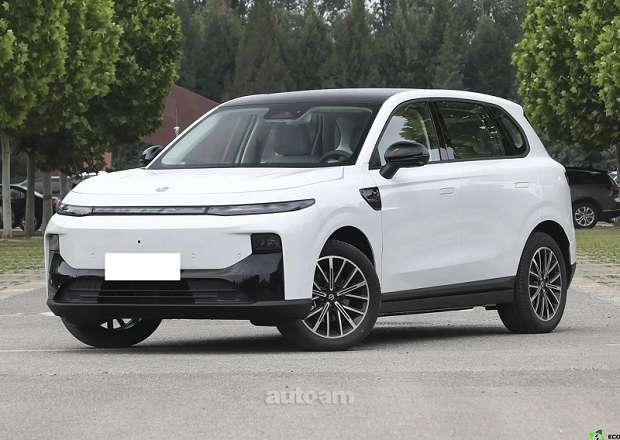 Leapmotor B10