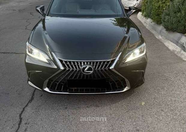 Lexus ES 250
