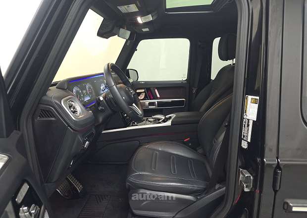 Mercedes-Benz G 550