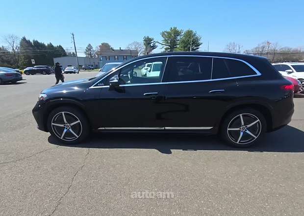 Mercedes-Benz EQS SUV