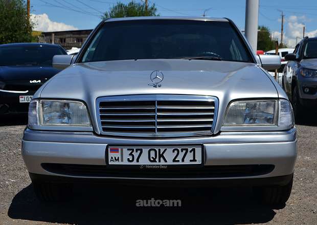 Mercedes-Benz C 180 1995 — լուսանկար 1