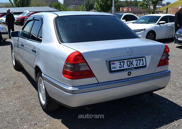 Mercedes-Benz C 180 1995 — լուսանկար 15