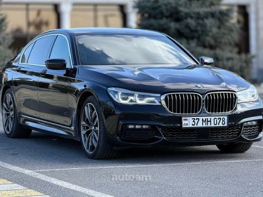 BMW 750  2016 
