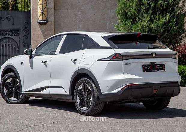 Changan Deepal S07