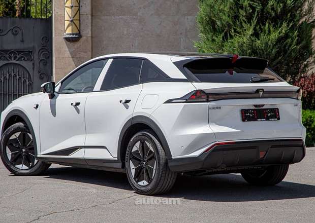 Changan Deepal S07
