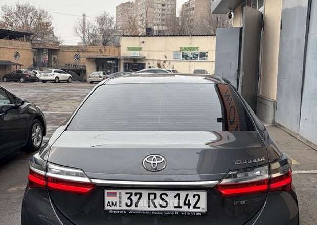 Toyota Corolla