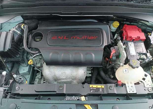 Jeep Renegade 2020 — լուսանկար 9