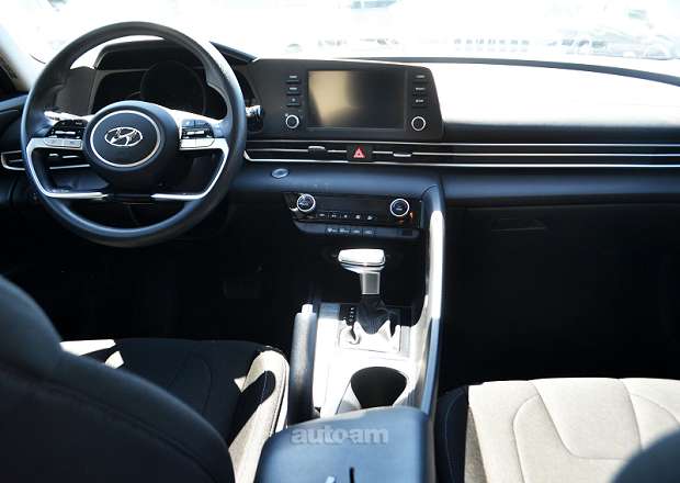 Hyundai Elantra 2020 — լուսանկար 6