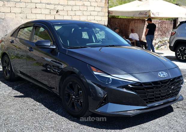 Hyundai Elantra 2020 — լուսանկար 5