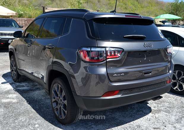 Jeep Compass 2021 — լուսանկար 15