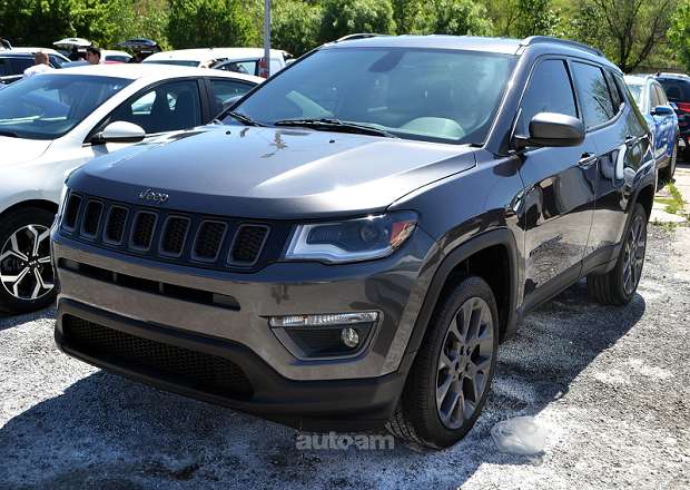 Jeep Compass 2021 — լուսանկար 2