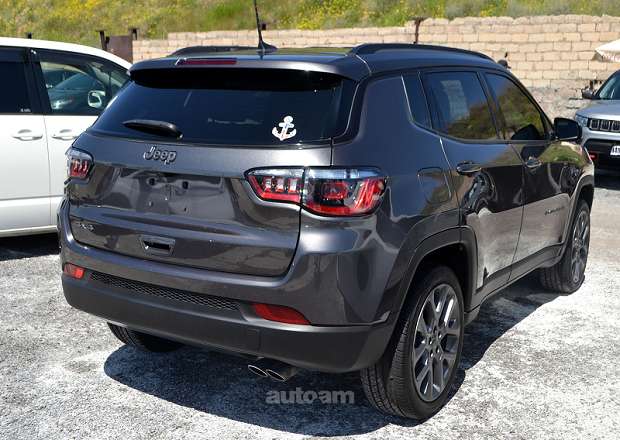 Jeep Compass 2021 — լուսանկար 14