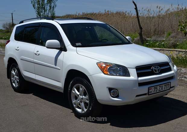 Toyota Rav 4 2010 — photo 2