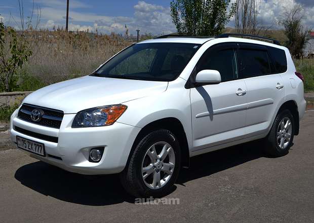 Toyota Rav 4 2010 — photo 3