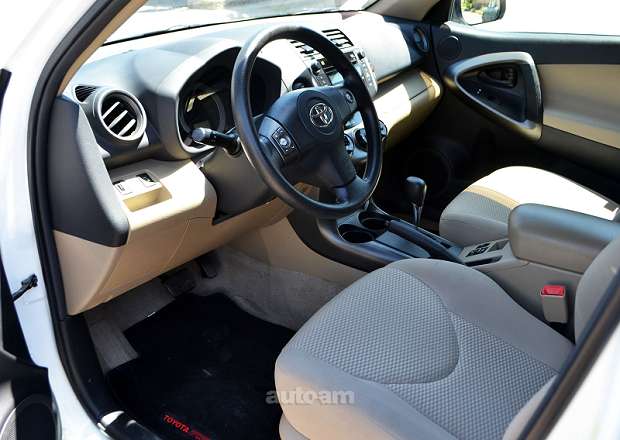 Toyota Rav 4 2010 — photo 10