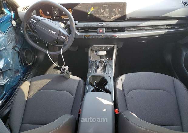 Kia K4