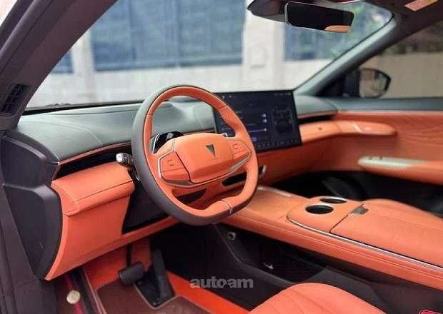 Changan Լ07